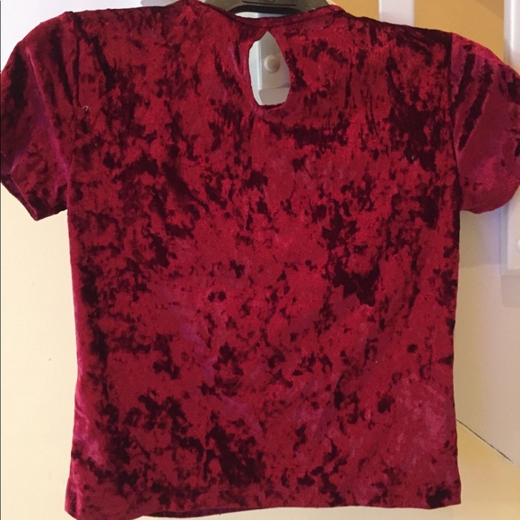 **SOLD**Hollister Red Velvet Top - Picture 6 of 7